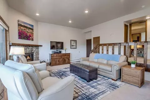 98000 Ryan Gulch Rd #104, Silverthorne, CO 80498