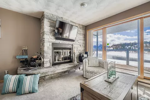 460 Tenderfoot St #110, Dillon, CO 80435