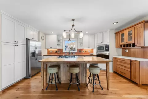 Kitchen - 994 Summit Dr, Dillon, CO 80435 photo 2 of 4