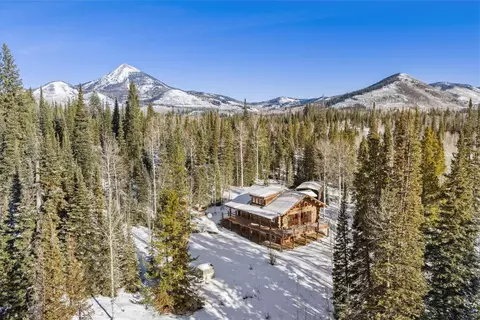 59820 Elkhorn Dr, Clark, CO 80428