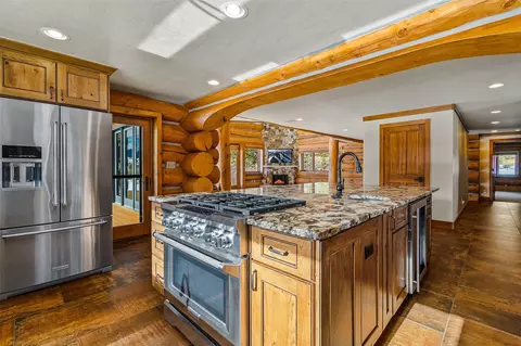 Kitchen - 2717 Tiger Rd, Breckenridge, CO 80424 photo 2 of 3