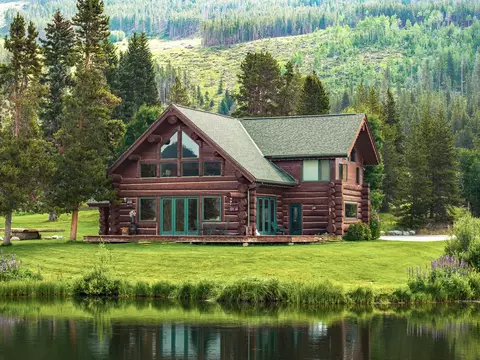 Exterior - 2717 Tiger Rd, Breckenridge, CO 80424 photo 2 of 5