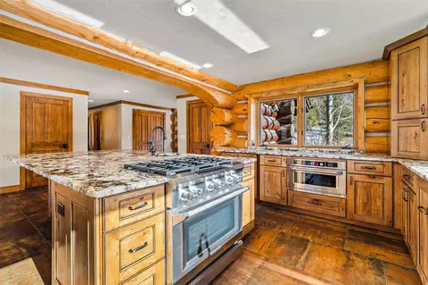 Kitchen - 2717 Tiger Rd, Breckenridge, CO 80424 photo 3 of 3