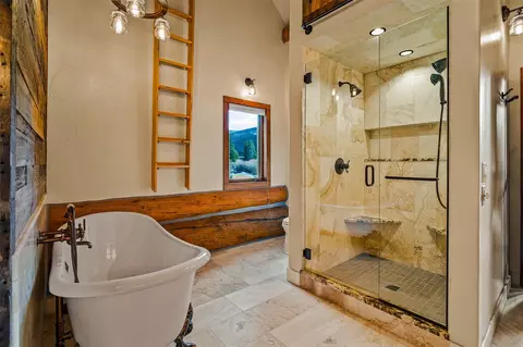 Bath - 2717 Tiger Rd, Breckenridge, CO 80424 photo 4 of 9