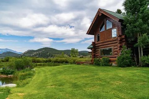 Exterior - 2717 Tiger Rd, Breckenridge, CO 80424 photo 3 of 5