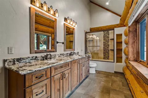 Bath - 2717 Tiger Rd, Breckenridge, CO 80424 photo 7 of 9