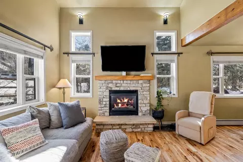 1805 Hunters Dr, Steamboat Springs, CO 80487
