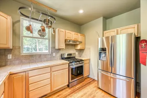 Kitchen - 234 Peterson Dr, Alma, CO 80420 photo 2 of 3