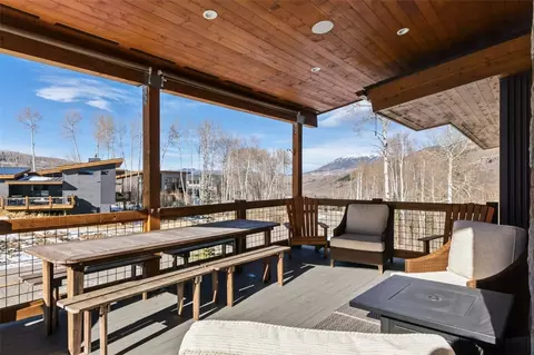 Exterior - 9 E Benjamin Pt, Silverthorne, CO 80498 photo 2 of 8