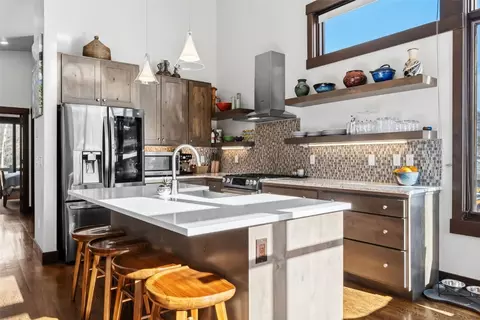 Kitchen - 9 E Benjamin Pt, Silverthorne, CO 80498 photo 7 of 7