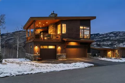 9 E Benjamin Pt, Silverthorne, CO 80498