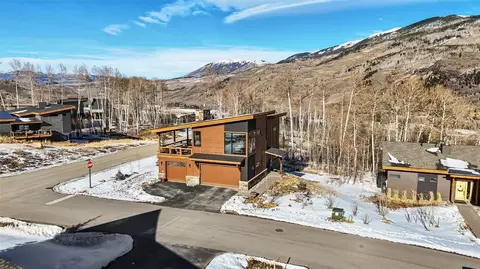 View/Area - 9 E Benjamin Pt, Silverthorne, CO 80498 photo 3 of 5