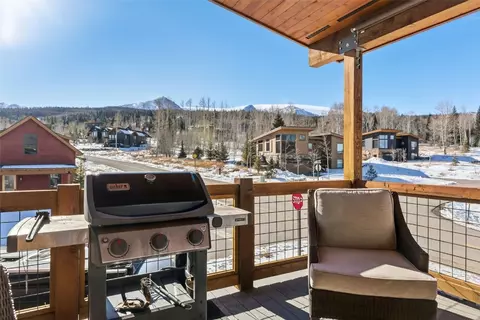 Exterior - 9 E Benjamin Pt, Silverthorne, CO 80498 photo 3 of 8