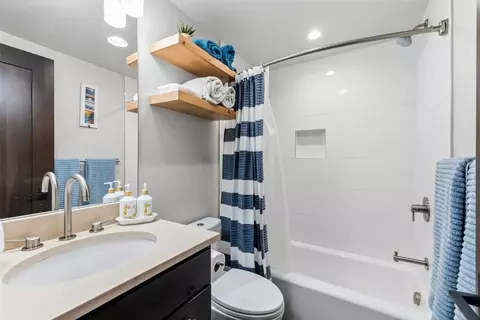 Bath - 9 E Benjamin Pt, Silverthorne, CO 80498 photo 5 of 5