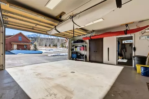 Exterior - 9 E Benjamin Pt, Silverthorne, CO 80498 photo 5 of 8