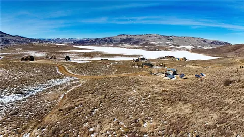 24450 Arapahoe Rd, Oak Creek, CO 80467