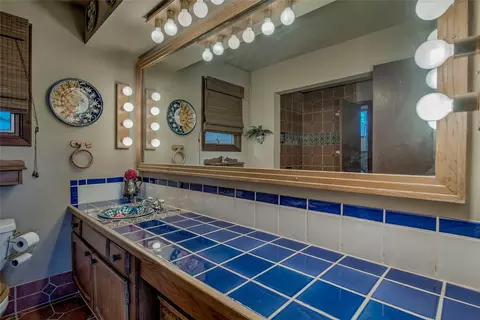 Bath - 637 Rock Rd, Bailey, CO 80421 photo 3 of 6