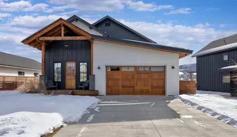 1870 Sunlight Dr, Steamboat Springs, CO 80487