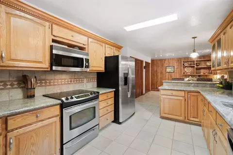 Kitchen - 112 N Pine St, Breckenridge, CO 80424 photo 3 of 3