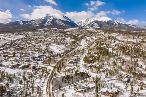 162 Kings Ct, Silverthorne, CO 80498