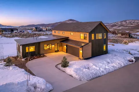 23395 Stageline Ave, Oak Creek, CO 80467