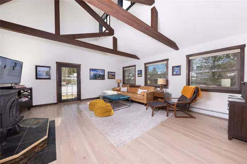 Living - 357 Vail Cir, Dillon, CO 80435 photo 3 of 4
