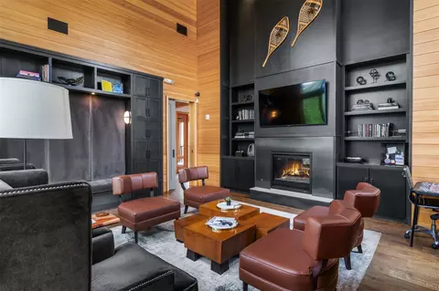 Living - 20 E Benjamin Pt, Silverthorne, CO 80498 photo 6 of 8