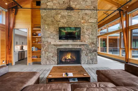 Living - 20 E Benjamin Pt, Silverthorne, CO 80498 photo 7 of 8