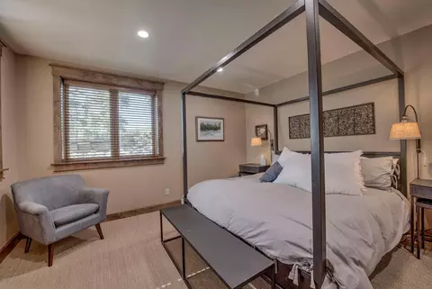 Bedroom - 862 Penstemon Rd, Keystone, CO 80435 photo 4 of 7