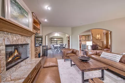 Living - 862 Penstemon Rd, Keystone, CO 80435 photo 3 of 6