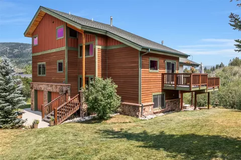 31055 Fallen Falcon Trl, Oak Creek, CO 80467
