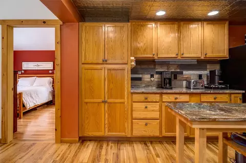 950 Pine St, Steamboat Springs, CO 80487