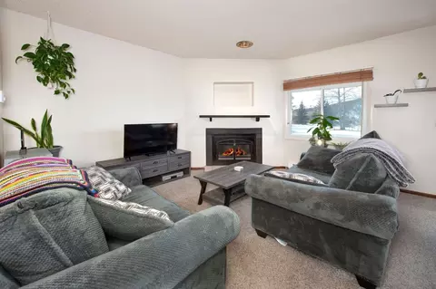 Living - 58 Summit Dr #D9, Dillon, CO 80435 photo 1 of 6