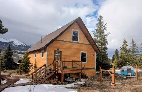 Exterior - 909 Palmers Dr, Silverthorne, CO 80498 photo 4 of 14