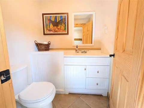 Bath - 909 Palmers Dr, Silverthorne, CO 80498 photo 1 of 7