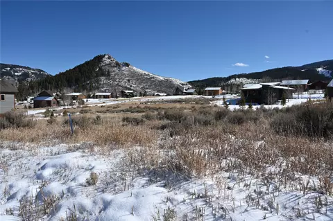 23340 Postrider Trl, Oak Creek, CO 80467