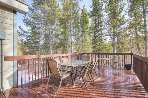 Exterior - 201 N 7th Ave, Frisco, CO 80443 photo 2 of 3