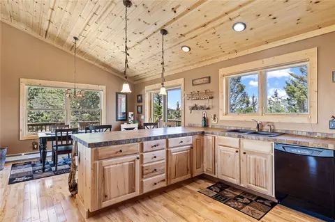 1838 E Longbow Dr, Como, CO 80432 photo 15