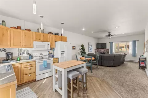179 S 6th St, Hayden, CO 81639