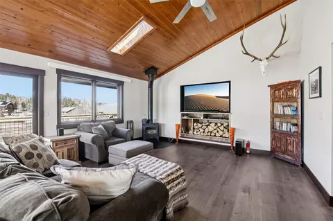 Living - 54 Hideaway Ct, Dillon, CO 80435 photo 2 of 7