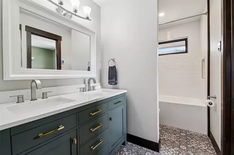 Bath - 54 Hideaway Ct, Dillon, CO 80435 photo 3 of 4