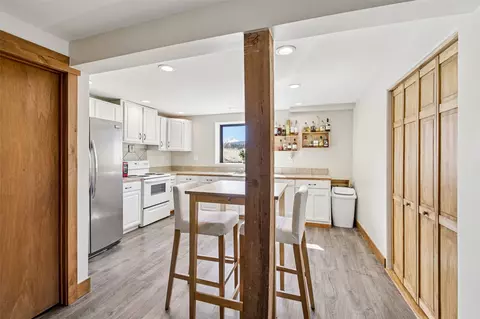 Kitchen - 54 Hideaway Ct, Dillon, CO 80435 photo 4 of 5