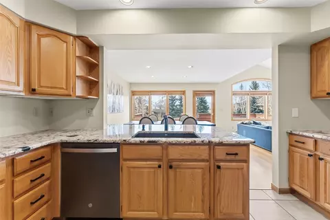 Kitchen - 454 Ensign Dr #B, Dillon, CO 80435 photo 2 of 4