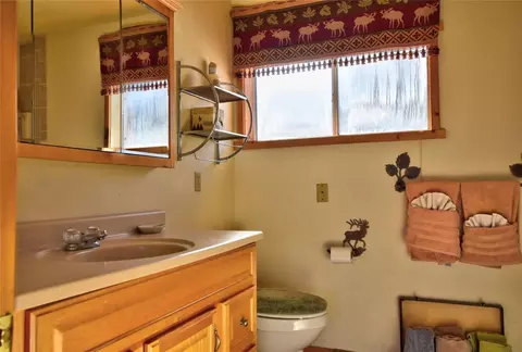 Bath - 201 Bronco Cir, Como, CO 80432 photo 1 of 2