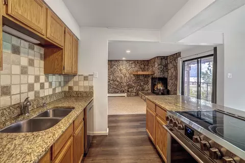 112 E La Bonte St #107, Dillon, CO 80435 photo 2