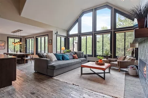 520 Night Chant Ln, Frisco, CO 80443