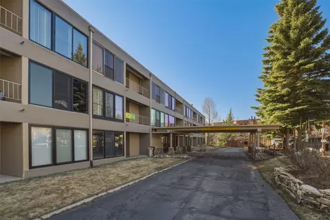 Exterior - 220 E La Bonte St #219, Dillon, CO 80435 photo 3 of 5