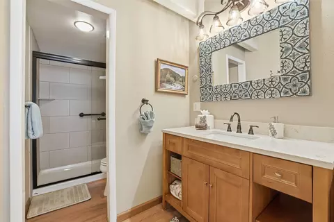 Bath - 220 E La Bonte St #219, Dillon, CO 80435 photo 3 of 4