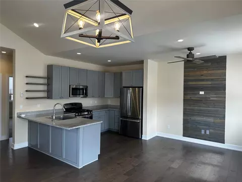 Kitchen - 141 Wayback Dr #B, Keystone, CO 80435 photo 1 of 2