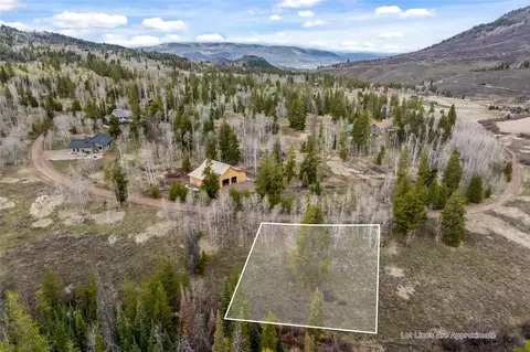 32518 Ute Trl, Oak Creek, CO 80467